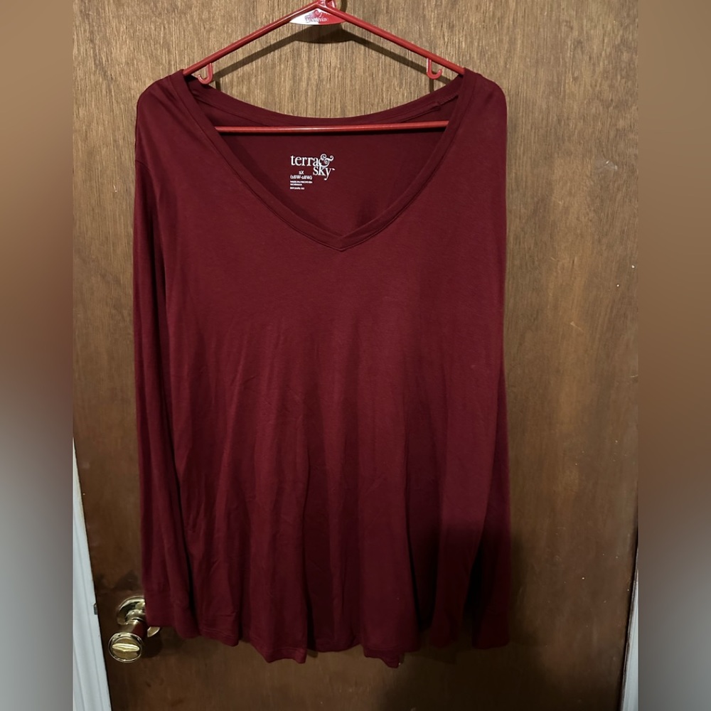 Women’s tee